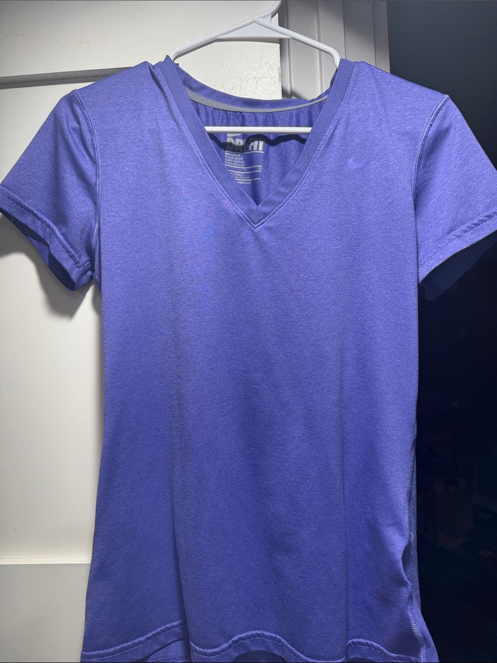 Nike Women’s Purple V-Neck Short Sleeve Performance Tee